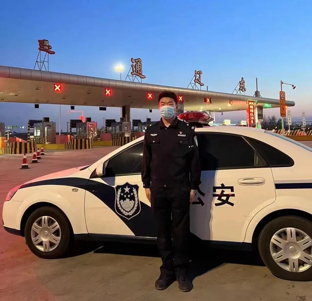 1秒上前，7秒夺刀！