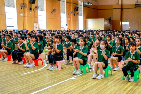 “关爱儿童&nbsp;&nbsp;拥抱团圆”安全讲堂主题活动走进中山校园