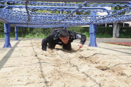 广东省佛山市公安特警举办第二季度比武考核