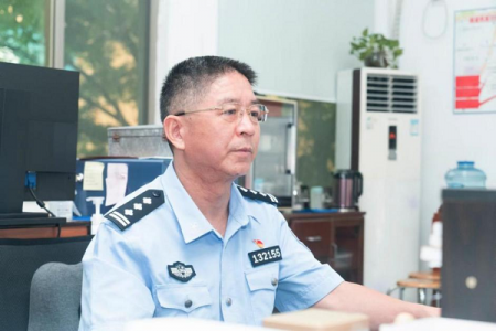 王伟平：笃行不怠守初心&nbsp;&nbsp;甘居幕后亦英雄