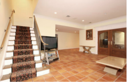 修炼?骗钱敛财的工具——依法取缔“法轮功”邪教组织25年特稿之二