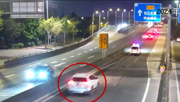 广东中山港口交警为孕妇开道&nbsp;&nbsp;护送15分钟安全抵达医院