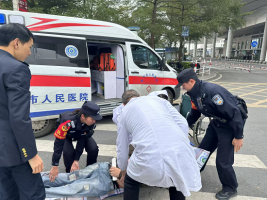 旅客乘车突发疾病&nbsp;&nbsp;警企联动暖心救助