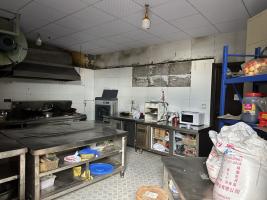 小龙虾店违规使用“草酸”为何屡禁不止？